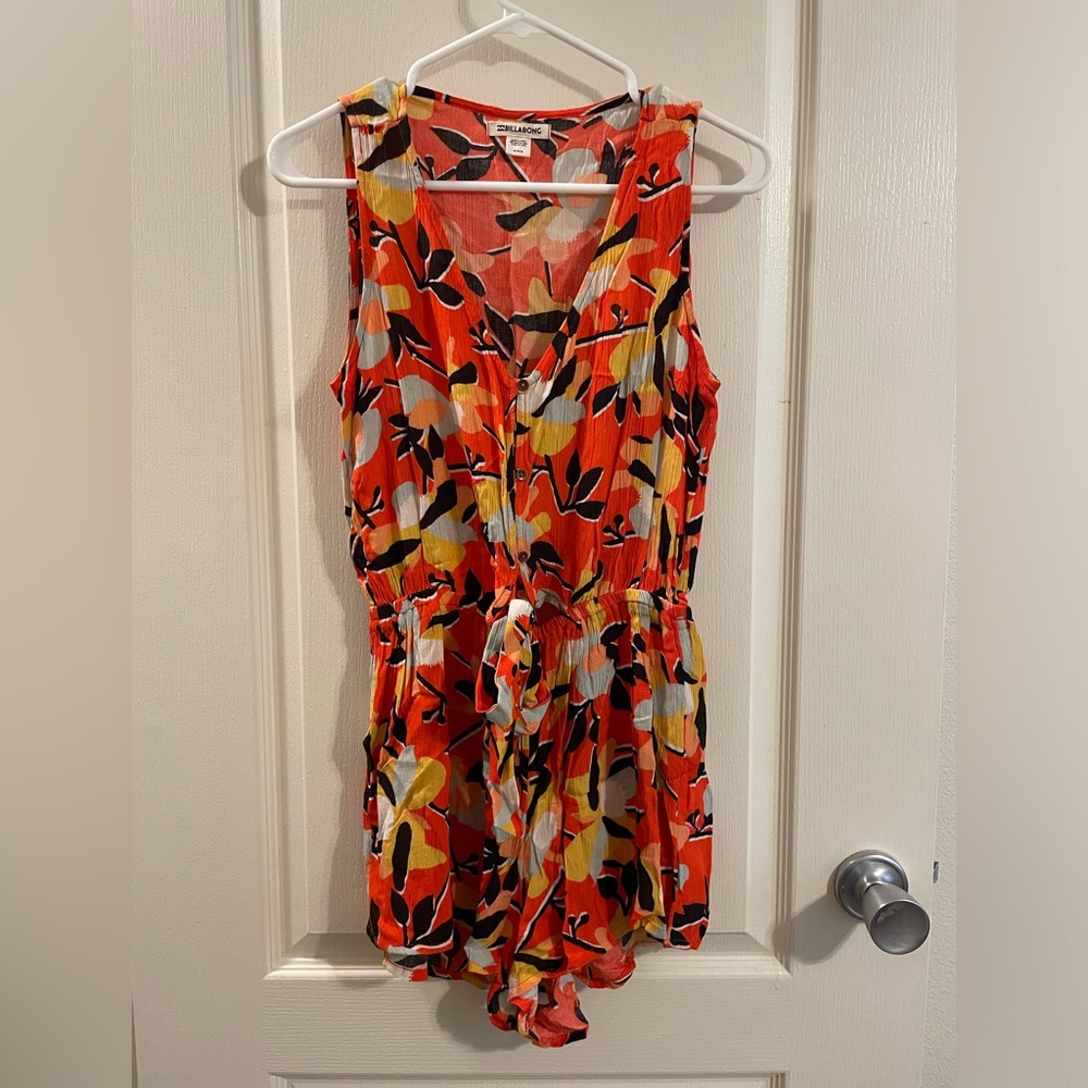 Billabong Floral Romper M Red Fire Summer Solstice Button Front Cutout Women's